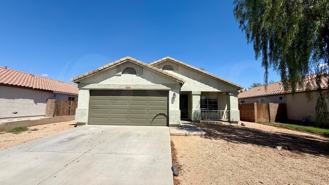 8222 W Pima St - Photo 1 of 1