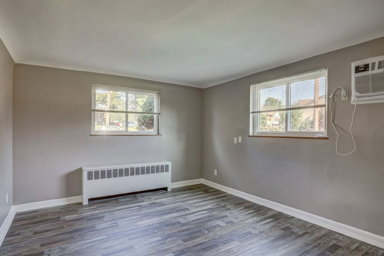 7598 Boleyn Dr #2 - Photo 3 of 11