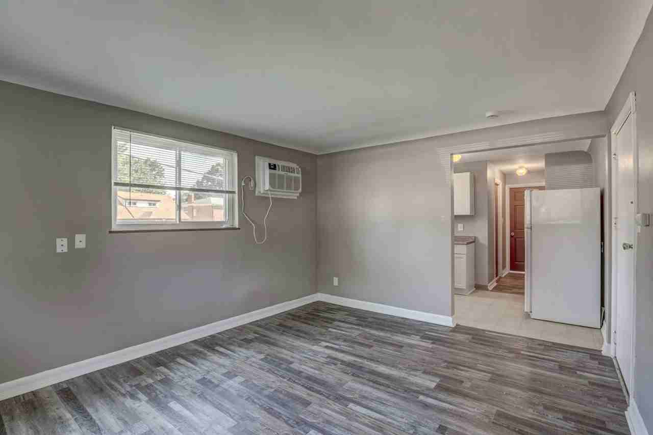 7598 Boleyn Dr #2 - Photo 4 of 11