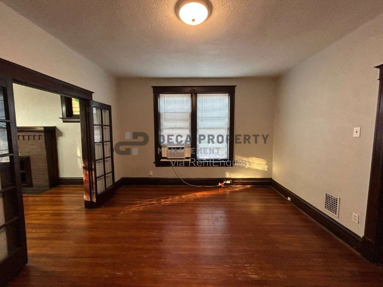 5317 S Kingshighway Blvd #2F - Photo 2 of 9