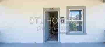featured image of 7014 Greenway Ave