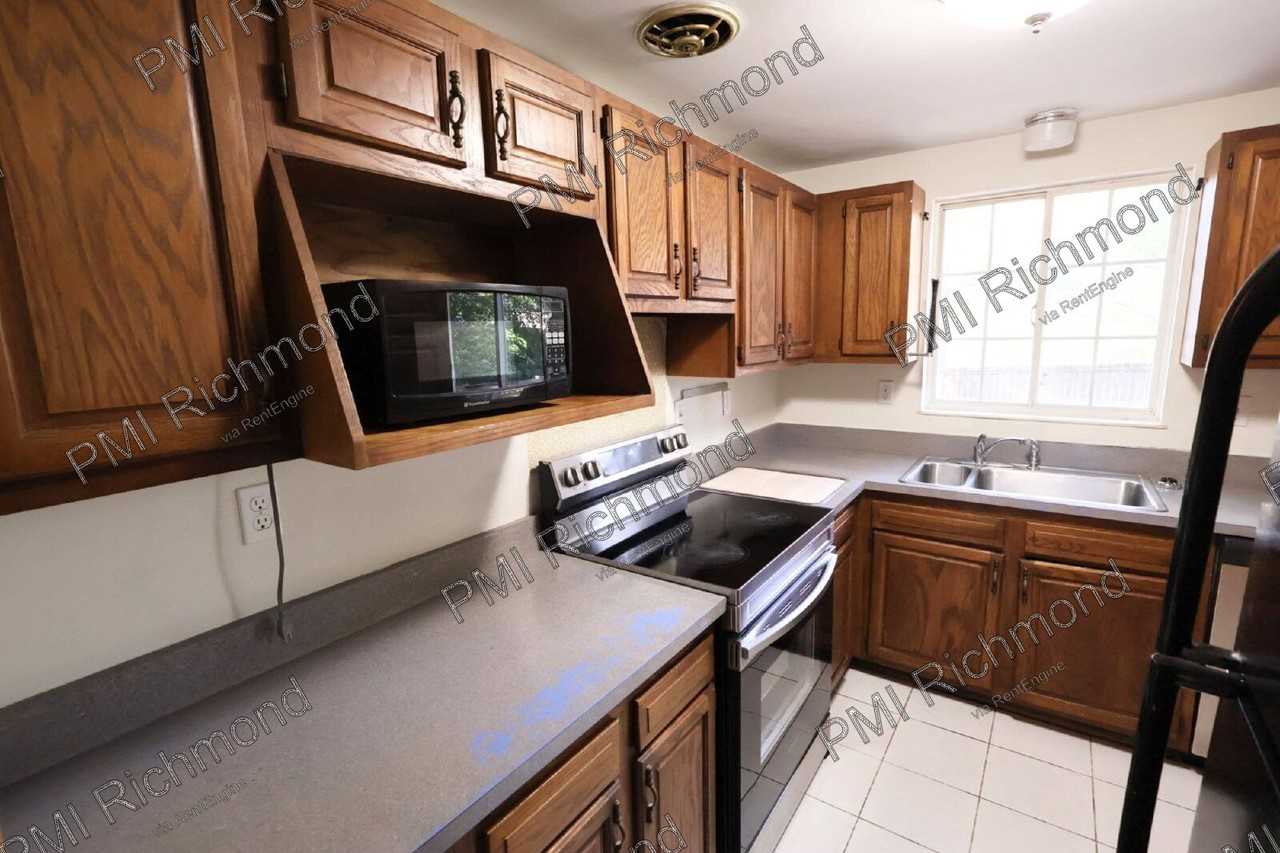 9311 Classic Rd - Photo 5 of 28