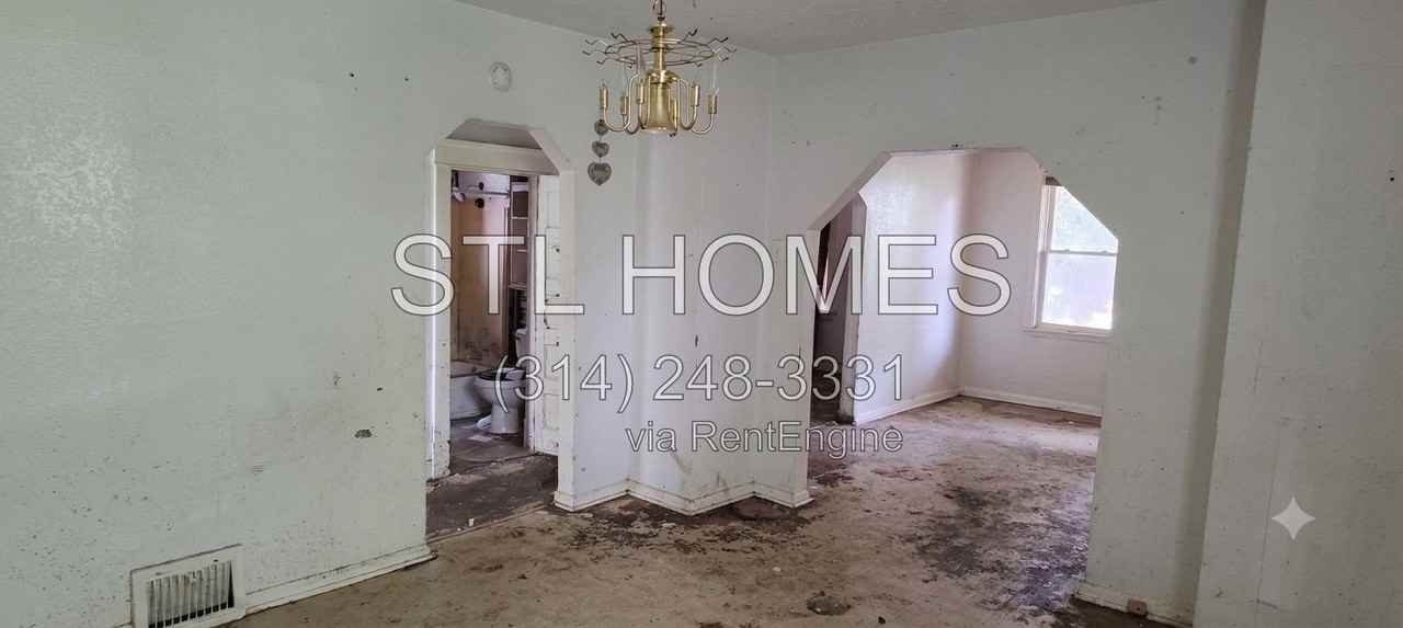 5257 Alcott Ave - Photo 7 of 10