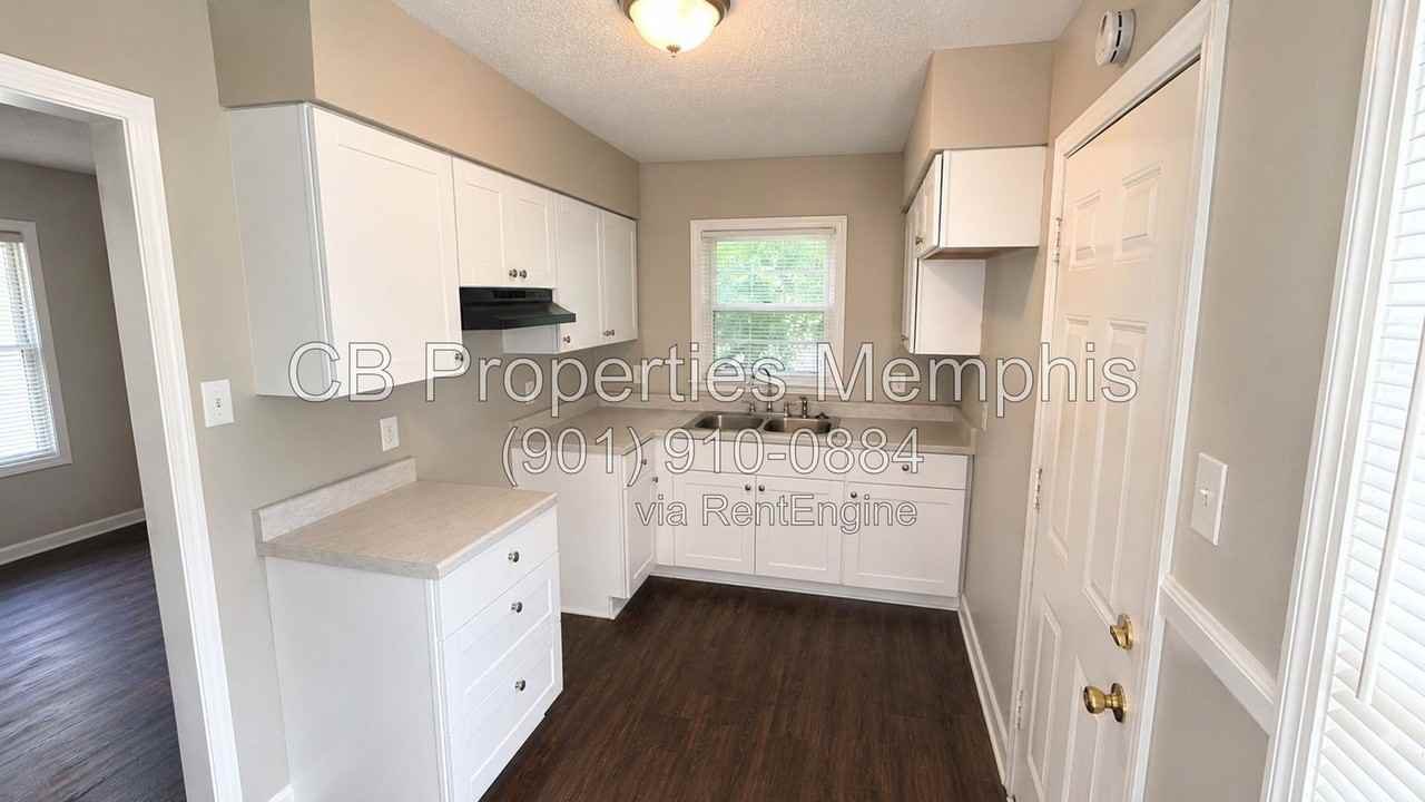 4700 Berta Rd - Photo 2 of 11