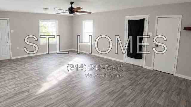 844 Combs St - Photo 5 of 21