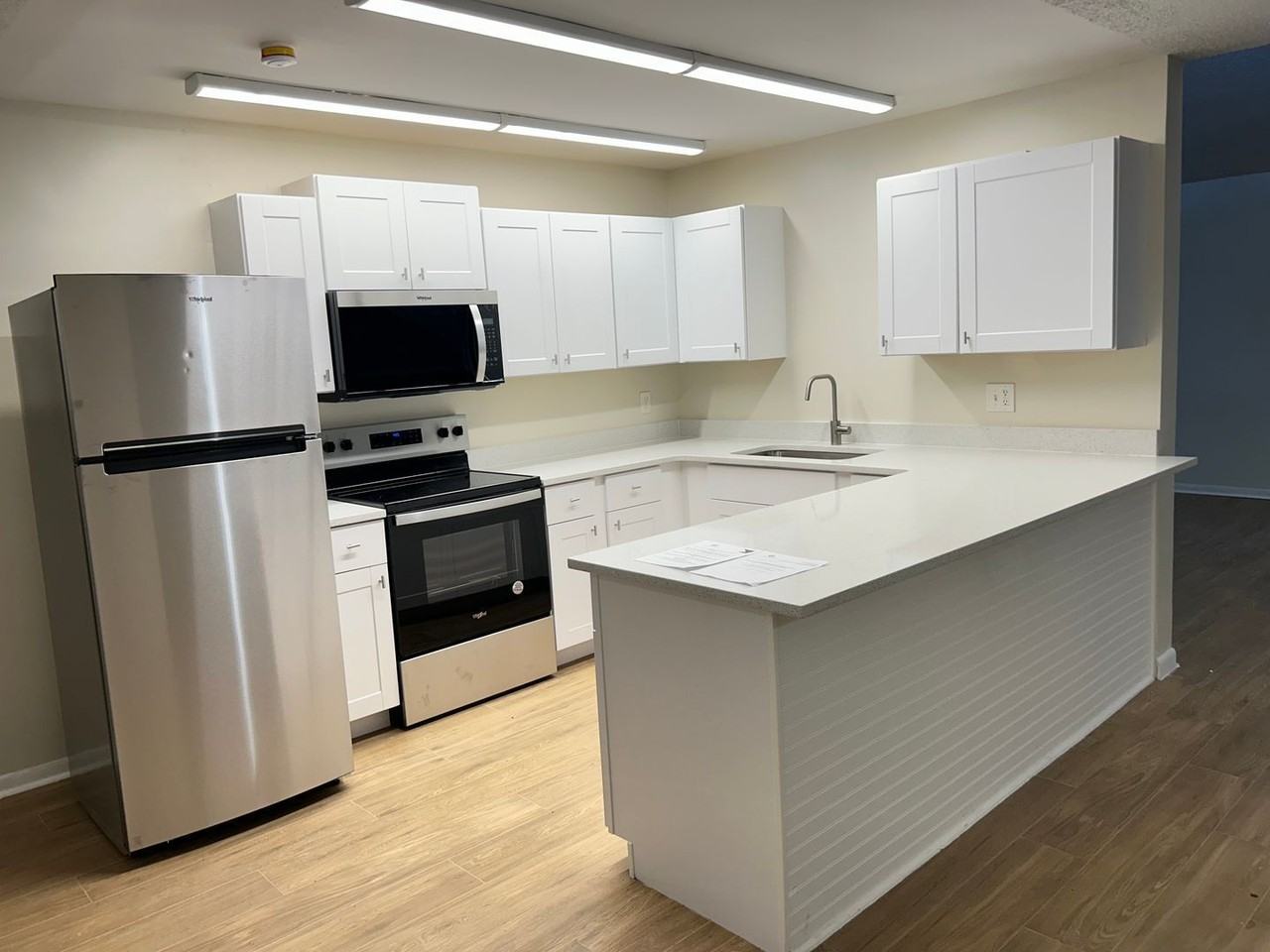 2611 Antilles Dr - Photo 6 of 30