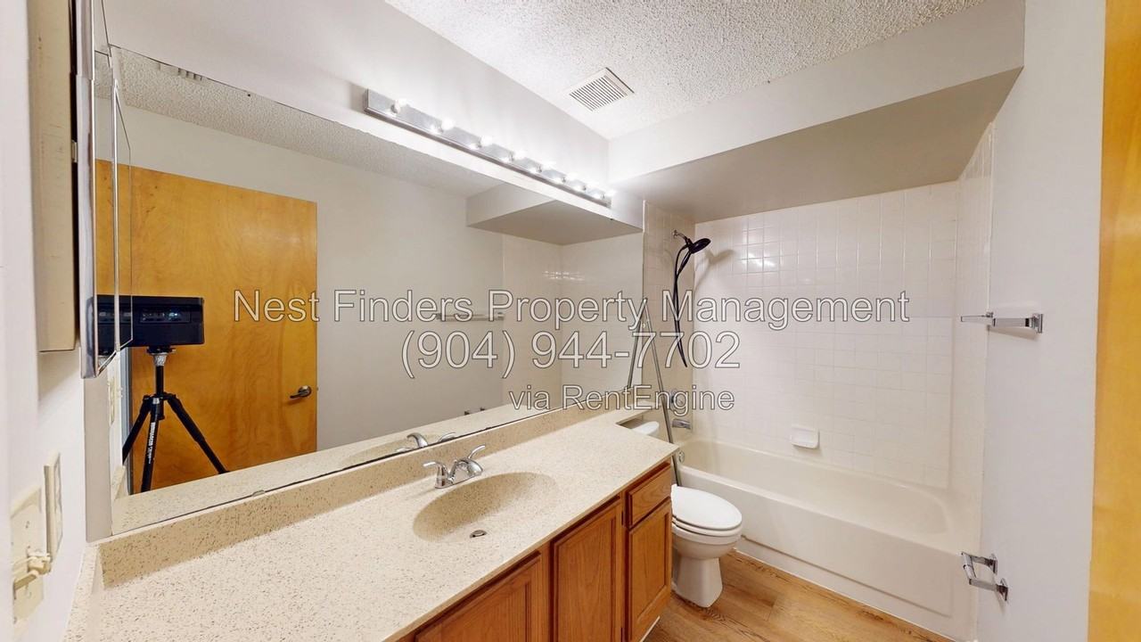 11290 Southbury Pl - Photo 5 of 25