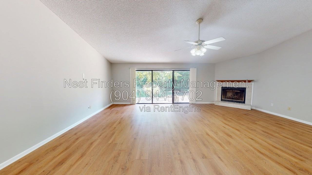 11290 Southbury Pl - Photo 7 of 25