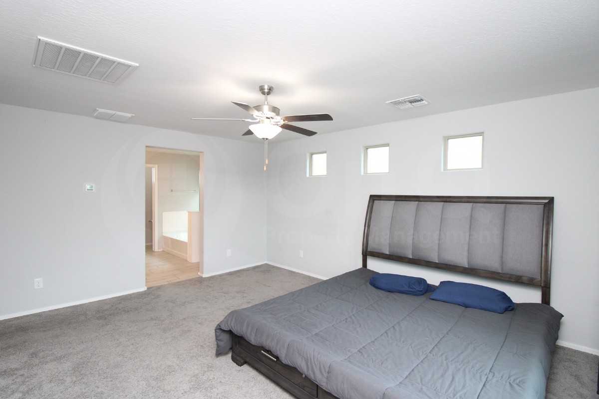 7115 W Solano Dr S - Photo 7 of 25