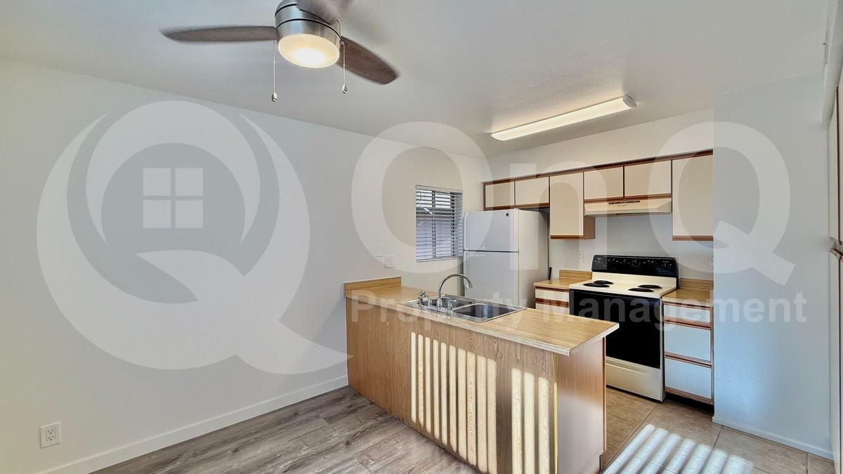 6424 S Stanley Pl #D - Photo 5 of 16