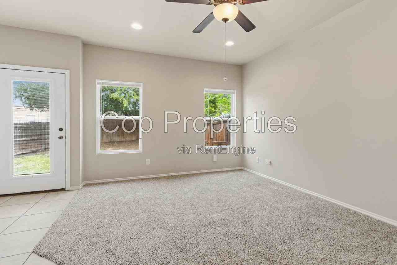 11103 Bel Air Dr #102 - Photo 5 of 28