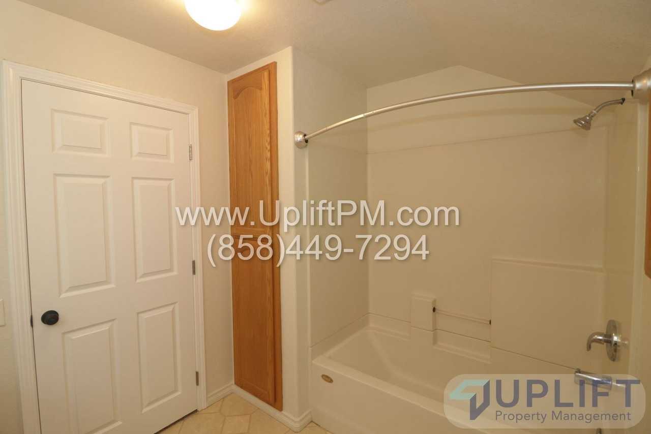 320 3rd St - Photo 7 of 20
