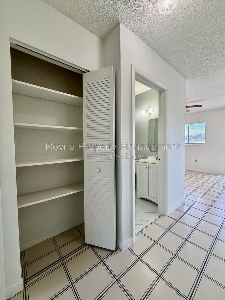 10790 Sw 3rd St #13 - Photo 5 of 11