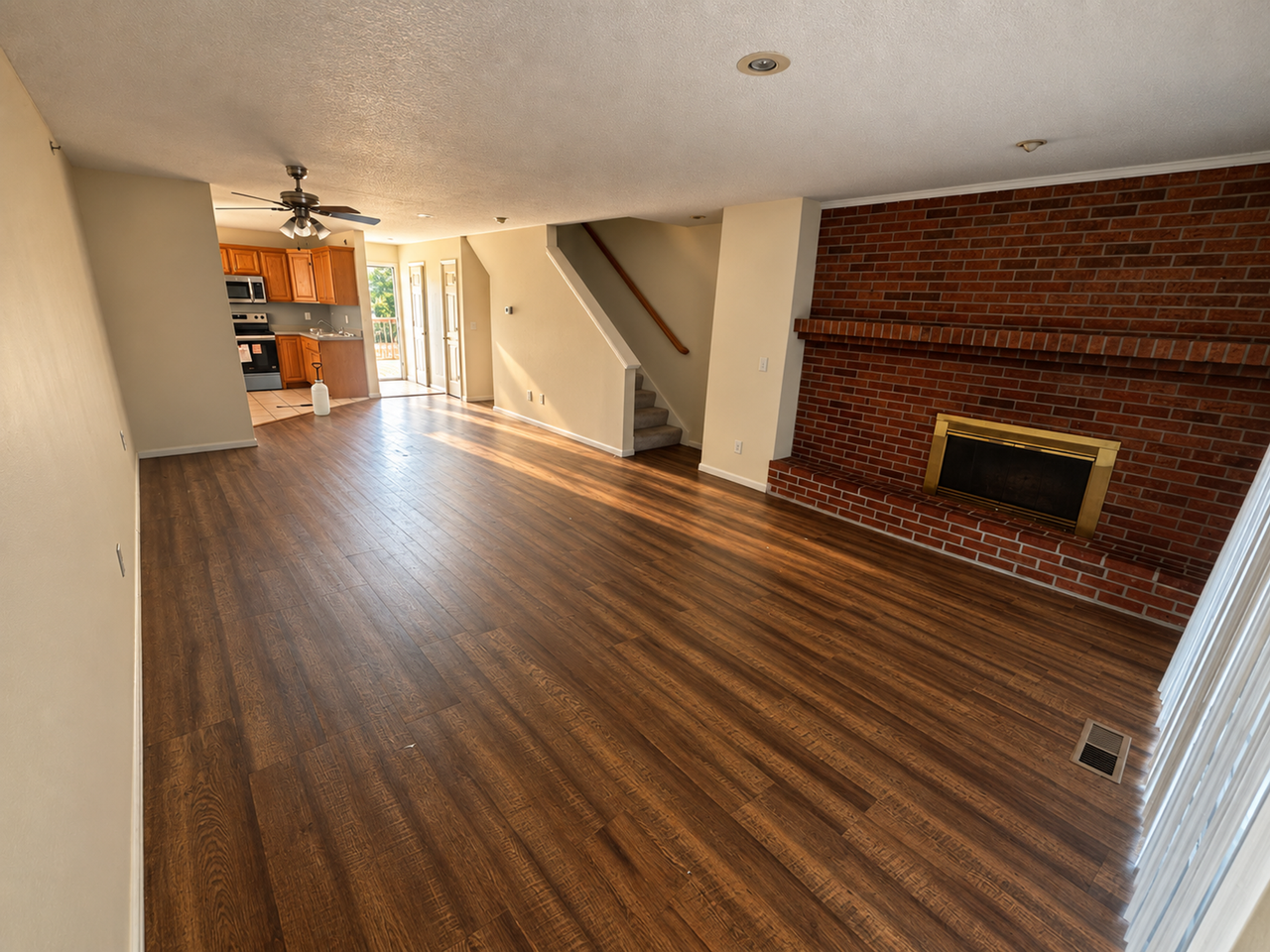 10804 Oasis Ct #212 - Photo 4 of 18