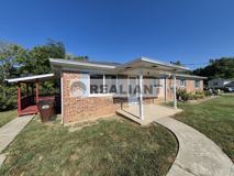 5085 Wooddale Dr - Photo 1 of 1