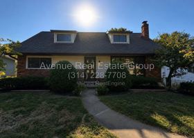 featured image of 808 Brookvale Ter