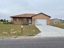 430 E Stardust Dr - Photo 1 of 1
