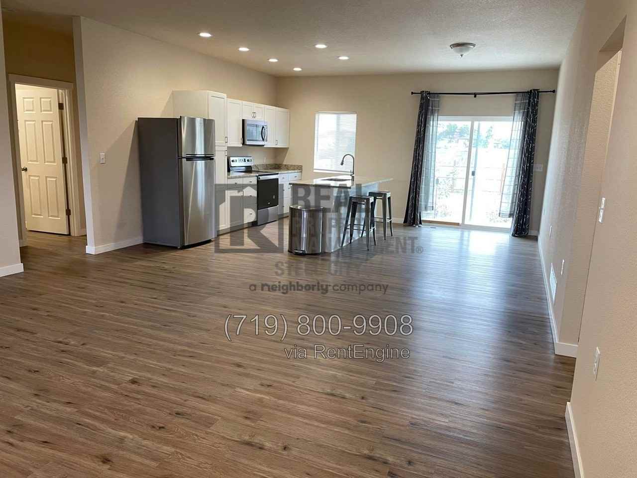 430 E Stardust Dr - Photo 3 of 21