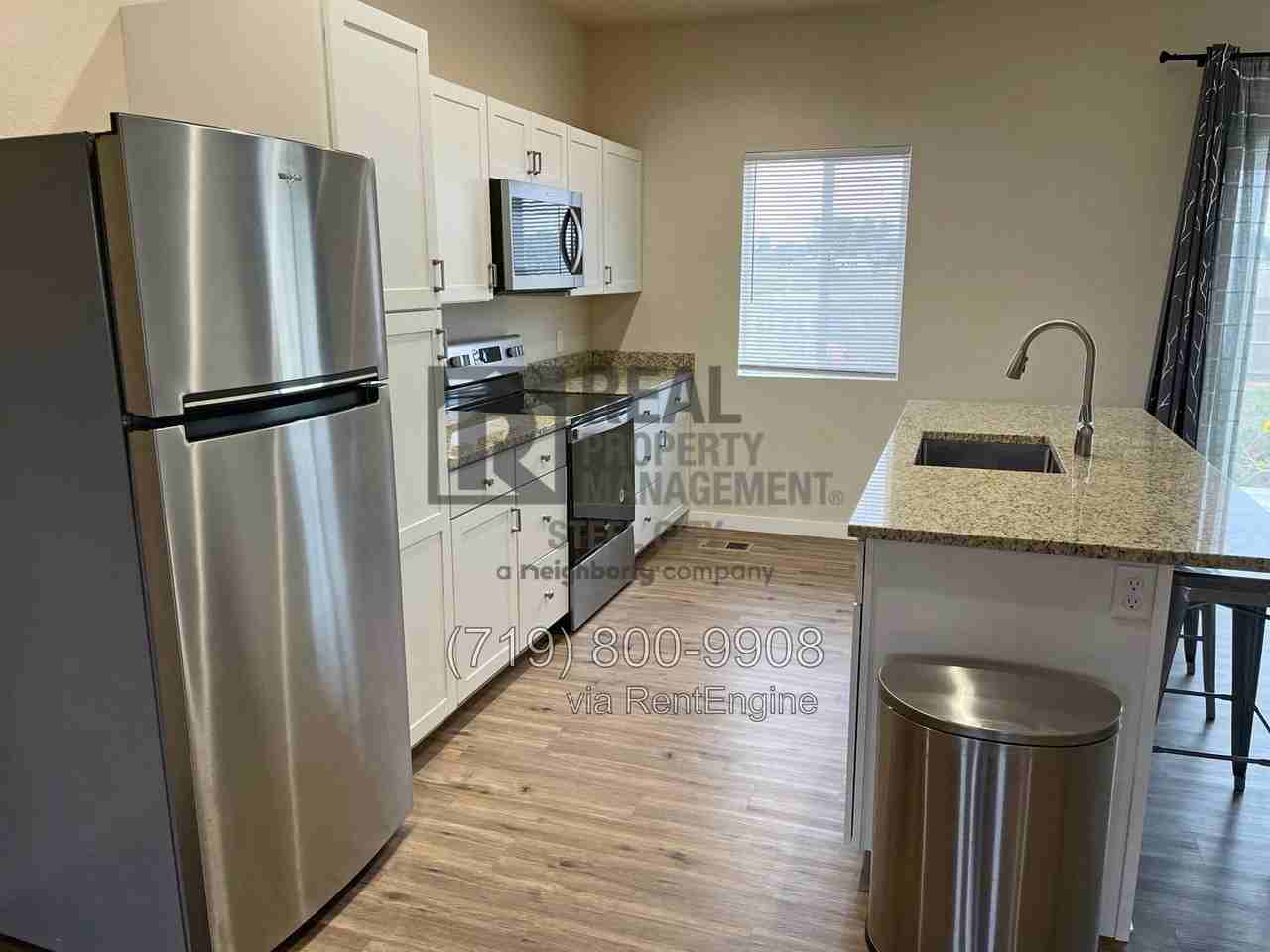 430 E Stardust Dr - Photo 4 of 21