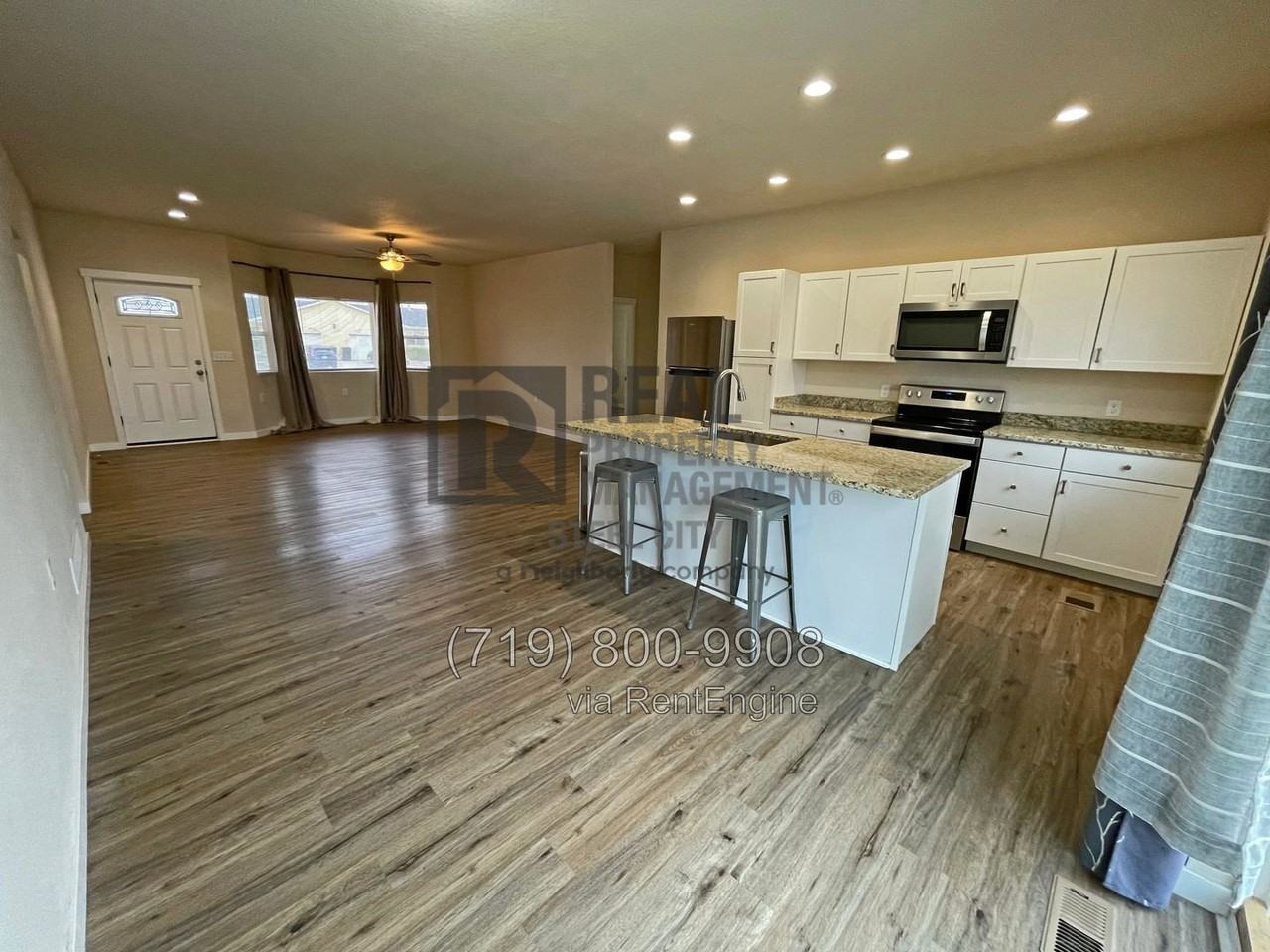 430 E Stardust Dr - Photo 6 of 21