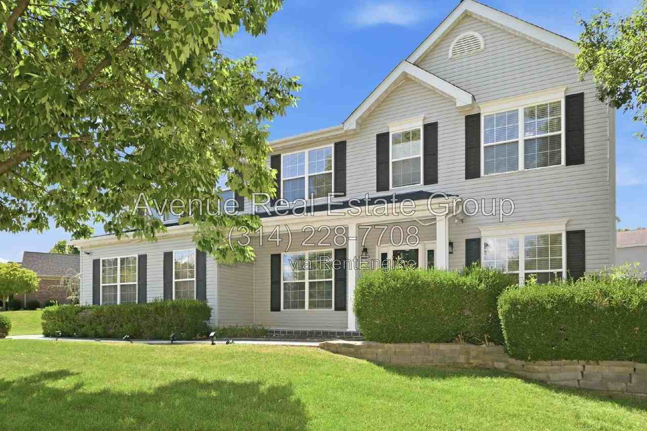 2031 Avalon Mist Cir - Photo 2 of 15