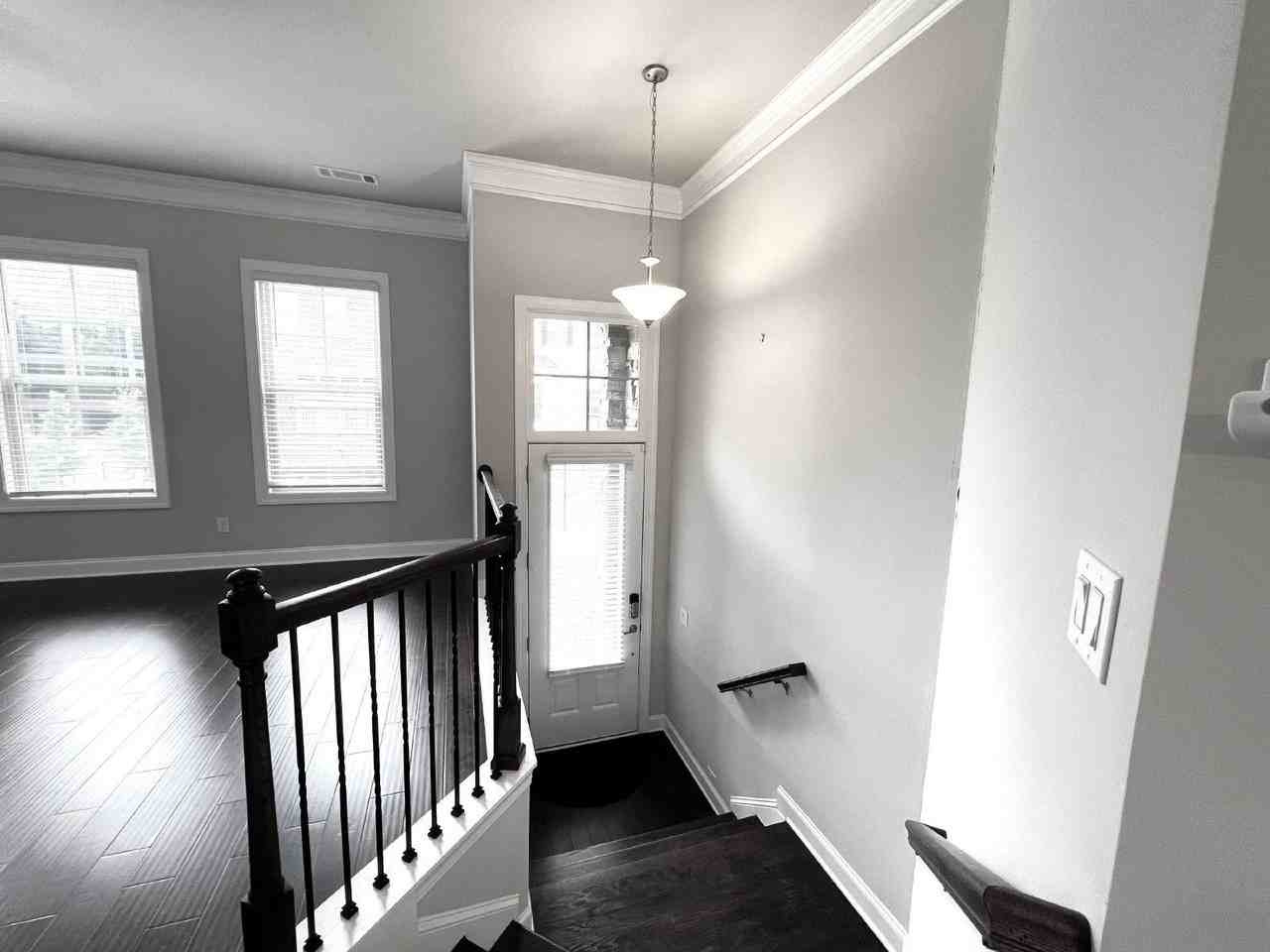 4187 Townsend Ln - Photo 5 of 48
