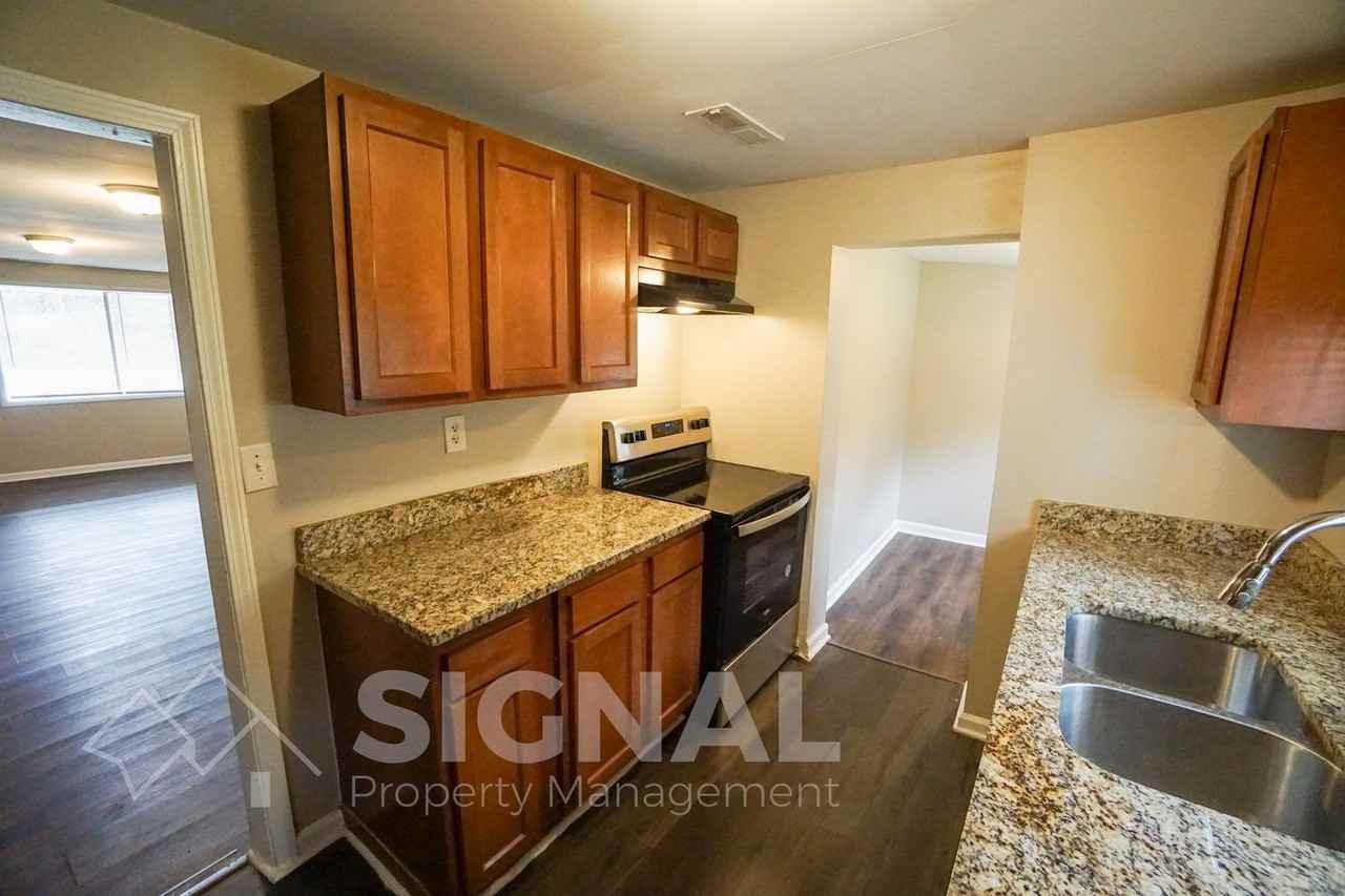 7619 Henry Ellen Rd - Photo 5 of 18
