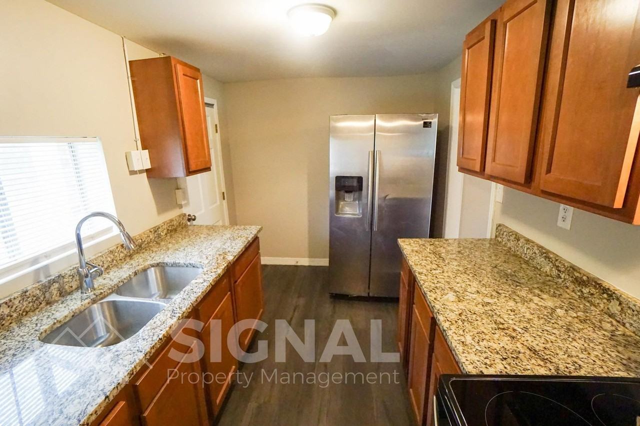 7619 Henry Ellen Rd - Photo 6 of 18