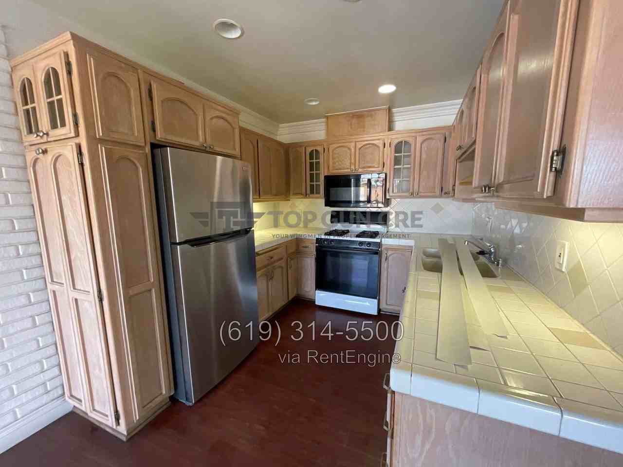 545 Oakdale Ln #545 - Photo 2 of 15