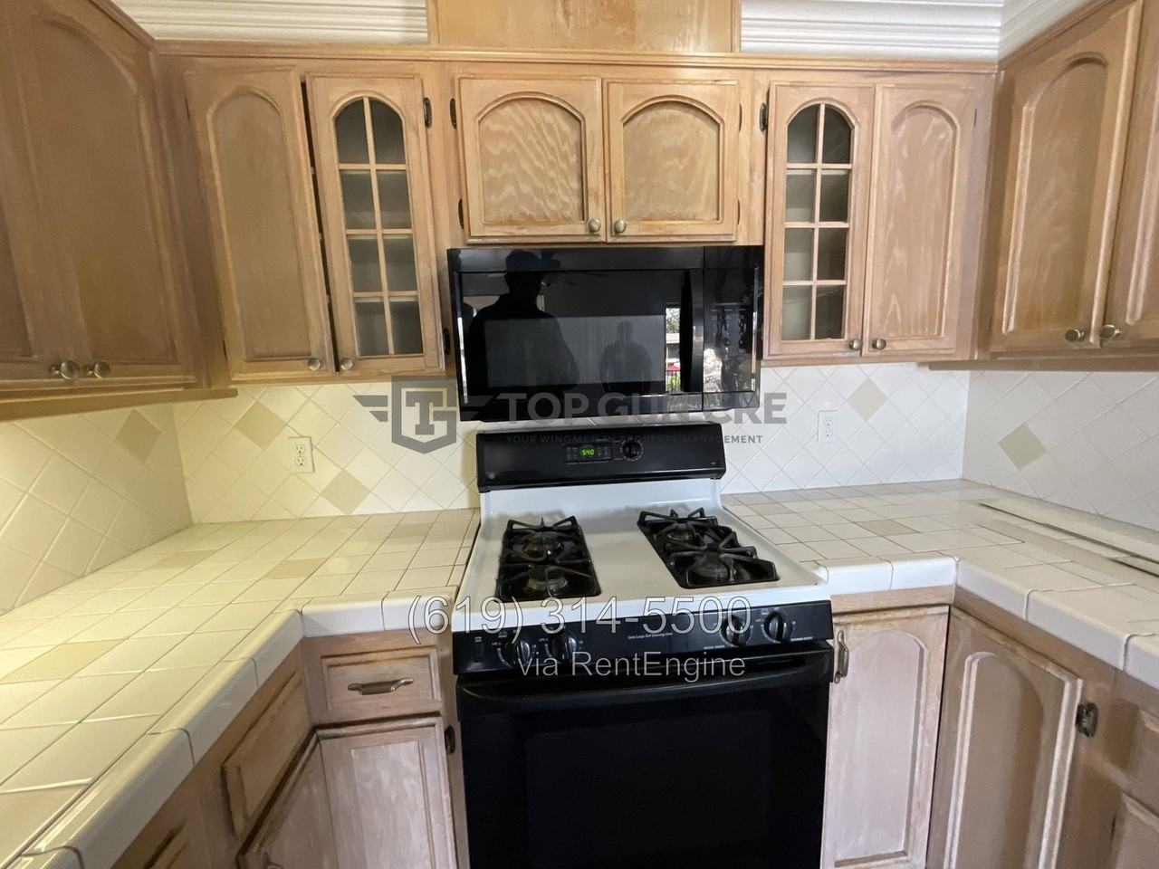 545 Oakdale Ln #545 - Photo 4 of 15