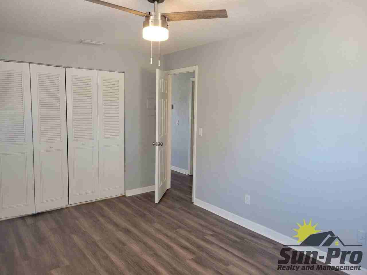 515 Silver Beach Ave #6 - Photo 6 of 10