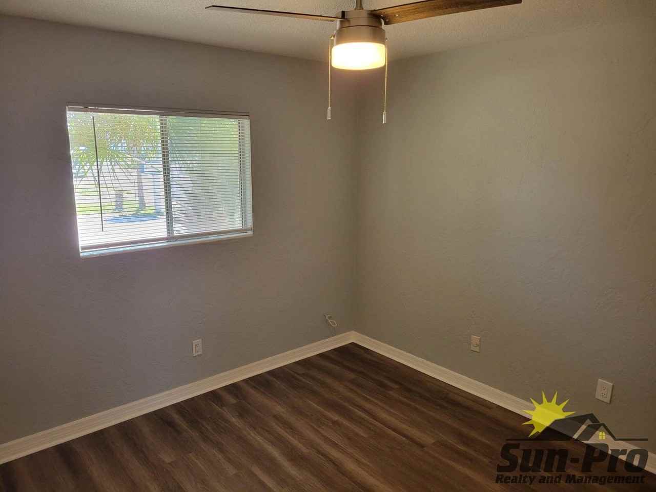 515 Silver Beach Ave #6 - Photo 7 of 10