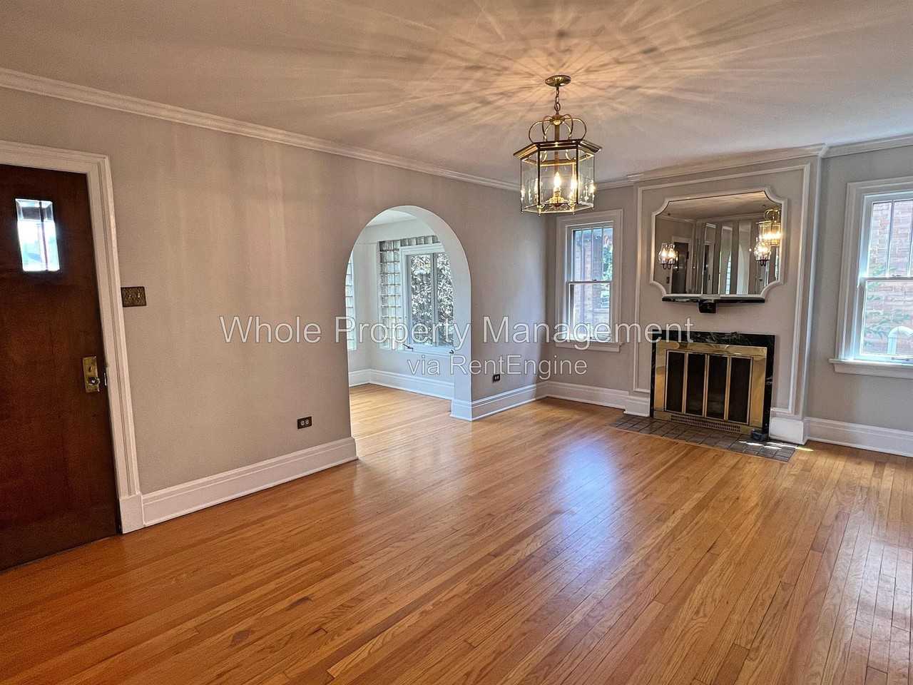 773 Harrison St - Photo 3 of 41