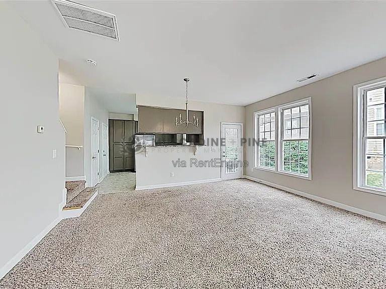 6918 Jeffreys Creek Ln - Photo 4 of 14