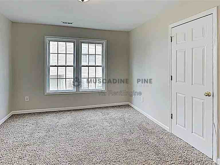6918 Jeffreys Creek Ln - Photo 7 of 14