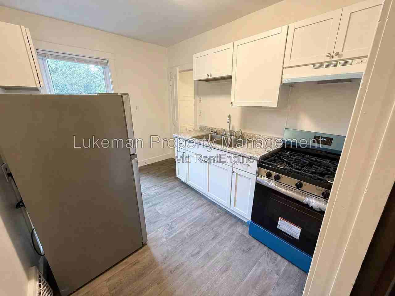 2301 Mount Olivet Rd - Photo 4 of 8
