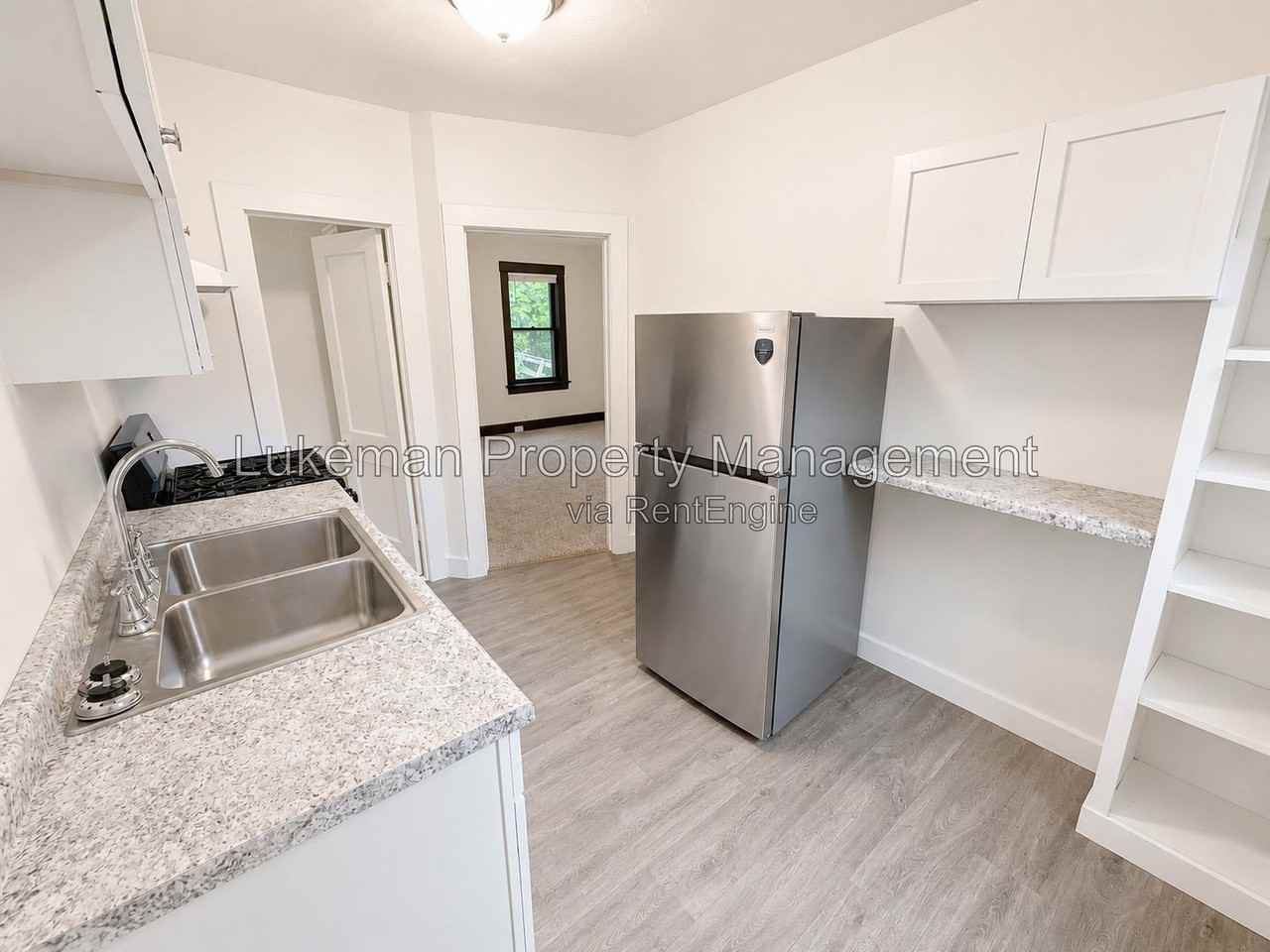 2301 Mount Olivet Rd - Photo 5 of 8