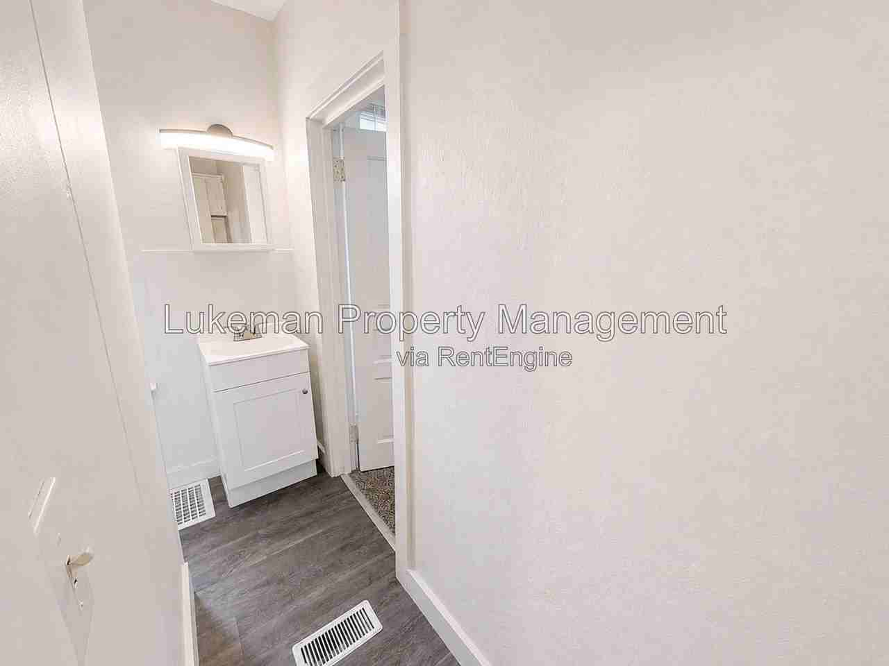 2301 Mount Olivet Rd - Photo 6 of 8