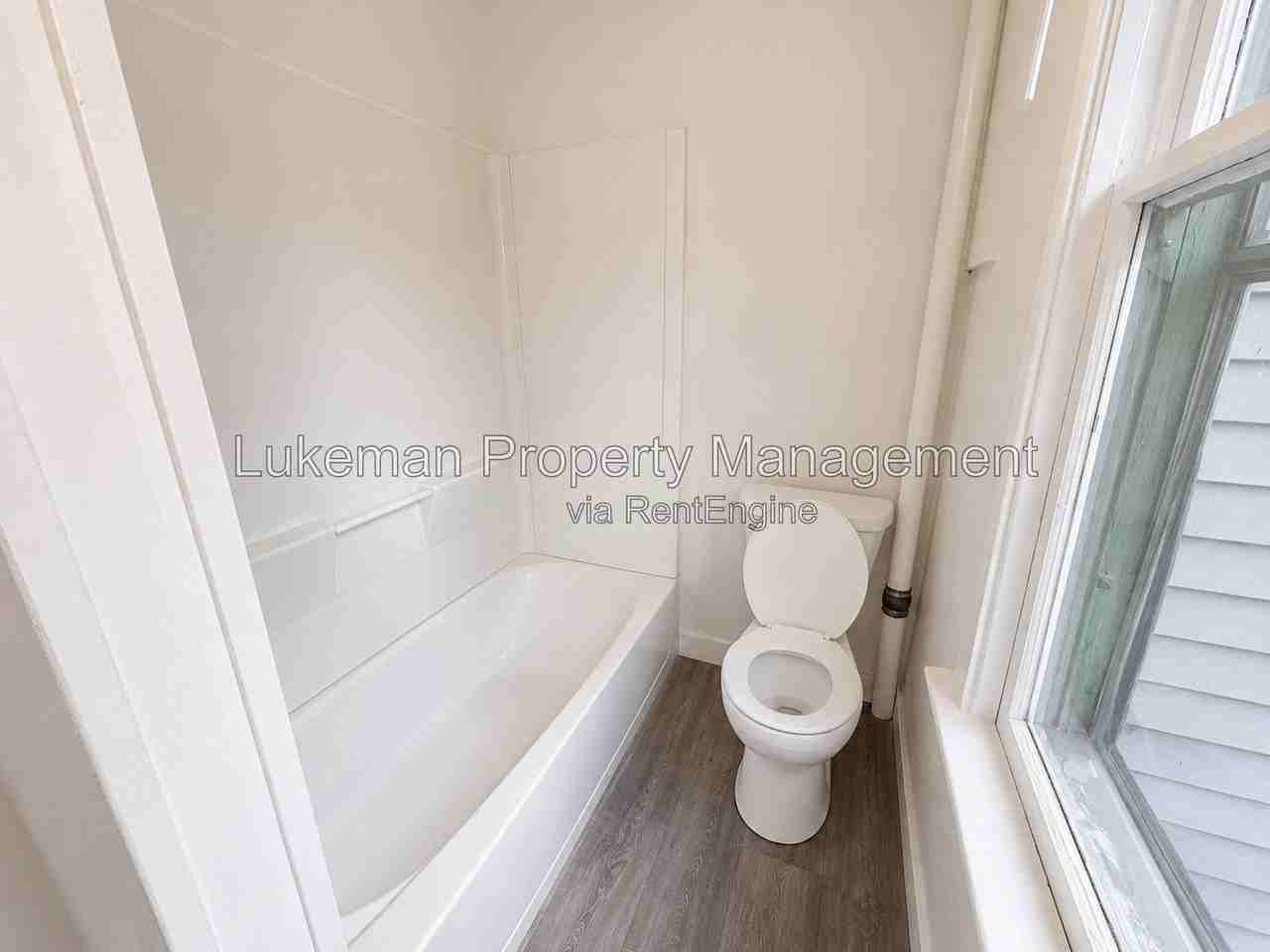 2301 Mount Olivet Rd - Photo 7 of 8