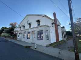 featured image of 912 Pierce St #1