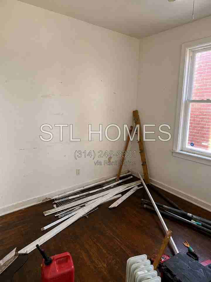 4920 San Francisco Ave - Photo 5 of 20