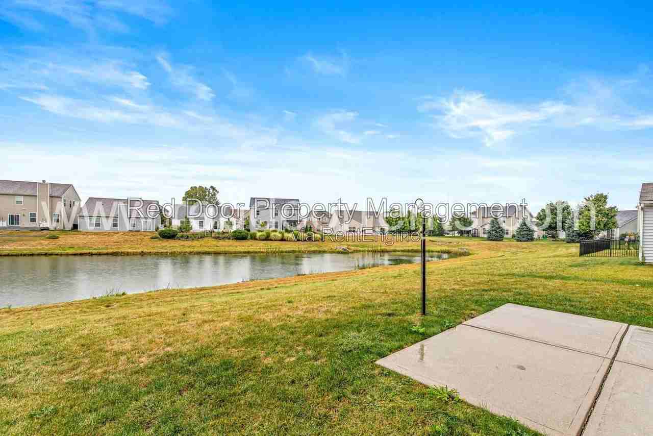 6114 Pebblebrooke Rd - Photo 3 of 34