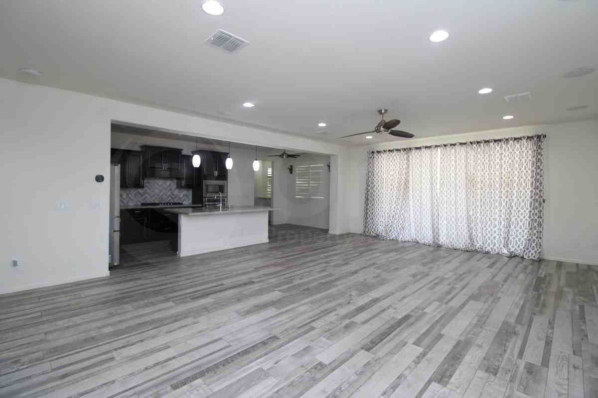 213 E Lantana Dr - Photo 6 of 45