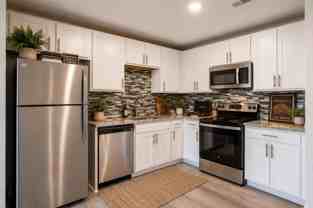 Hickory Creek Apartment and Townhomes - Photo 1 of 1