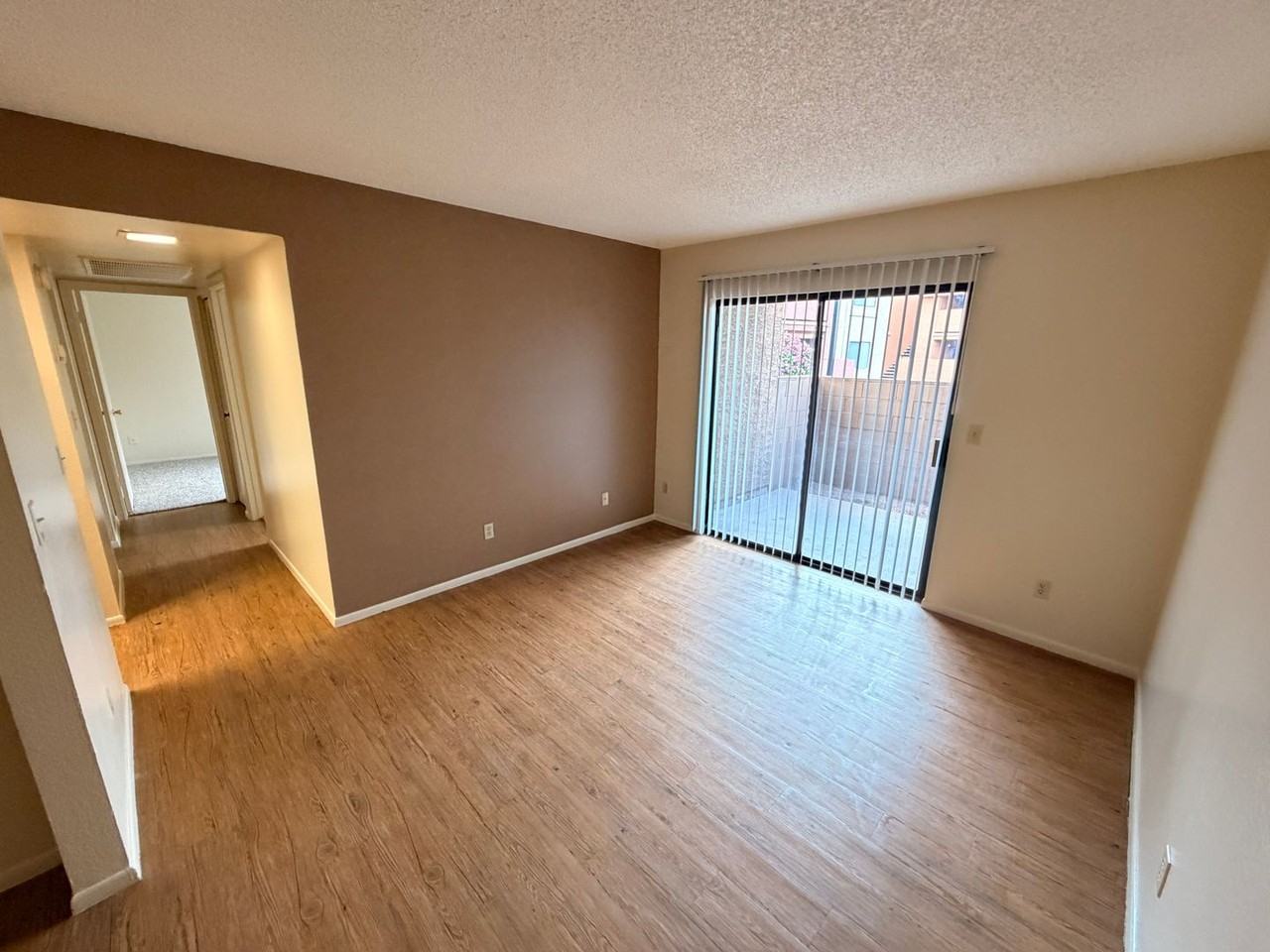 One & Two bedroom, 1 bath units near the light rail in Tempe Available! - Photo 2 of 18