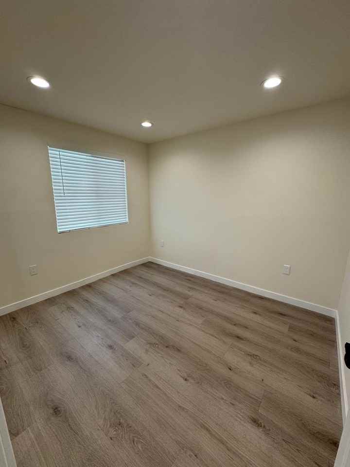7317 -7321 Garden Grove Avenue - Photo 7 of 10