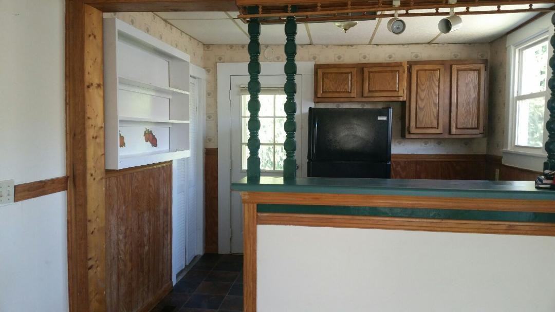 309 Monroe St - Photo 3 of 10