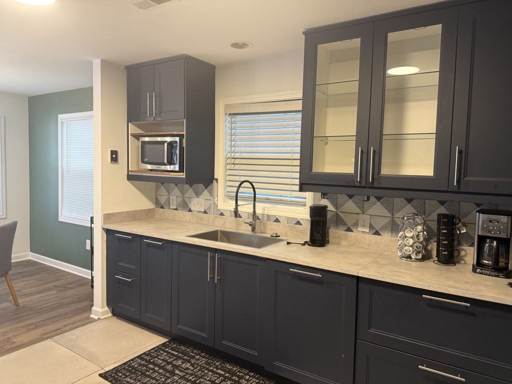 1312 Parkwood Ave - Photo 6 of 23