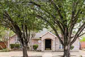 featured image of 863 Sonora Ln