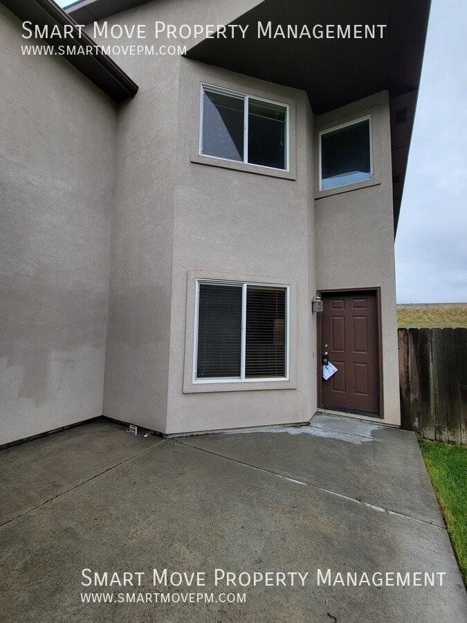 8515 W Evening Star Dr - Photo 2 of 25
